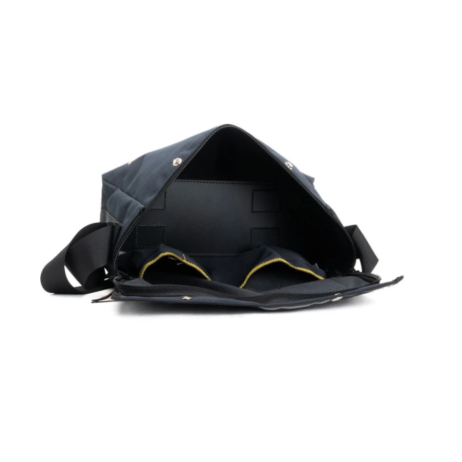 Rugged Xtremes Small Crib Bag