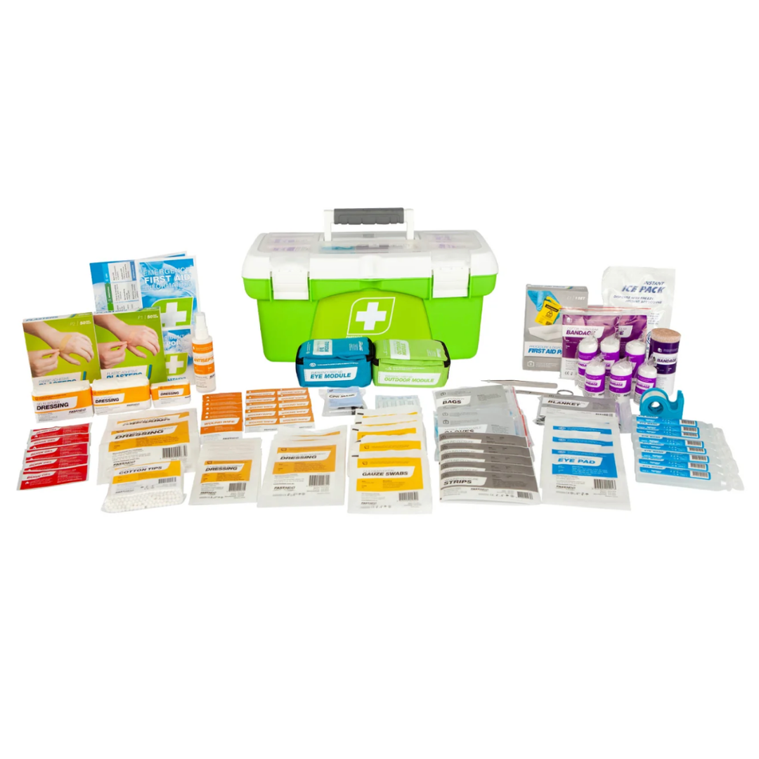 FastAid FIRST AID KIT, R2, CONSTRUCTA MAX KIT, 1 TRAY PLASTIC PORTABLE