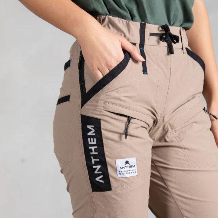 #colour_khaki