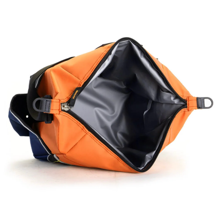 RUGGED XTREMES INSULATED PVC CRIB LUNCH BAG 15L
