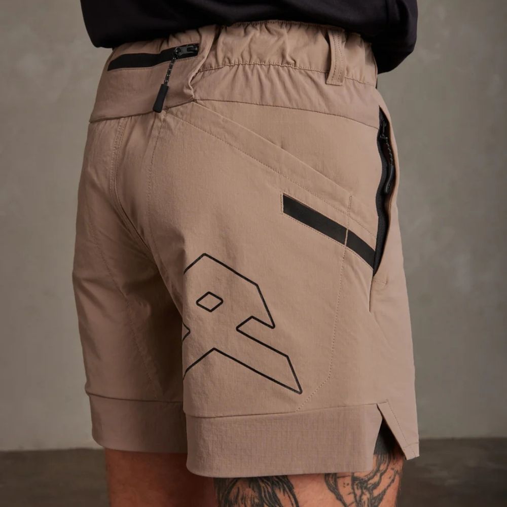 #colour_khaki