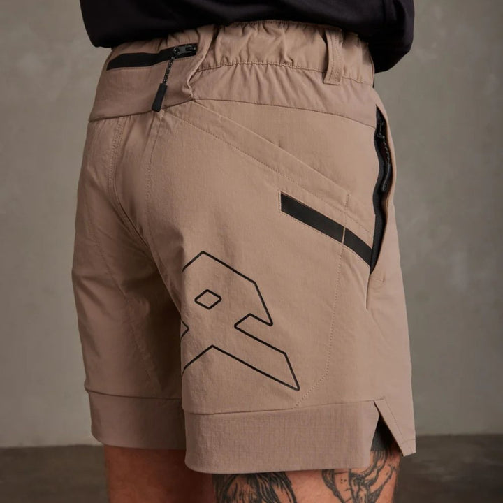 #colour_khaki