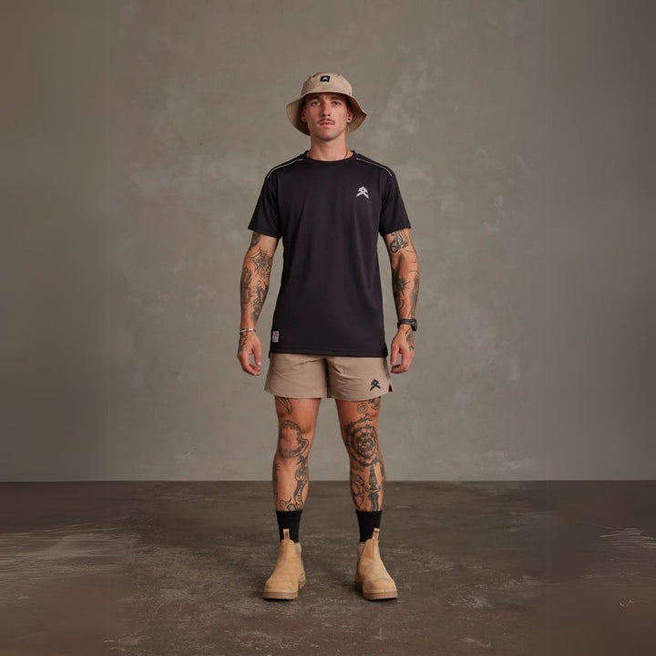 #colour_khaki