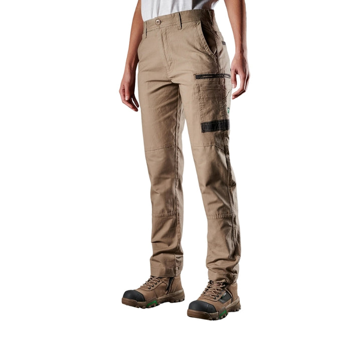 #colour_khaki