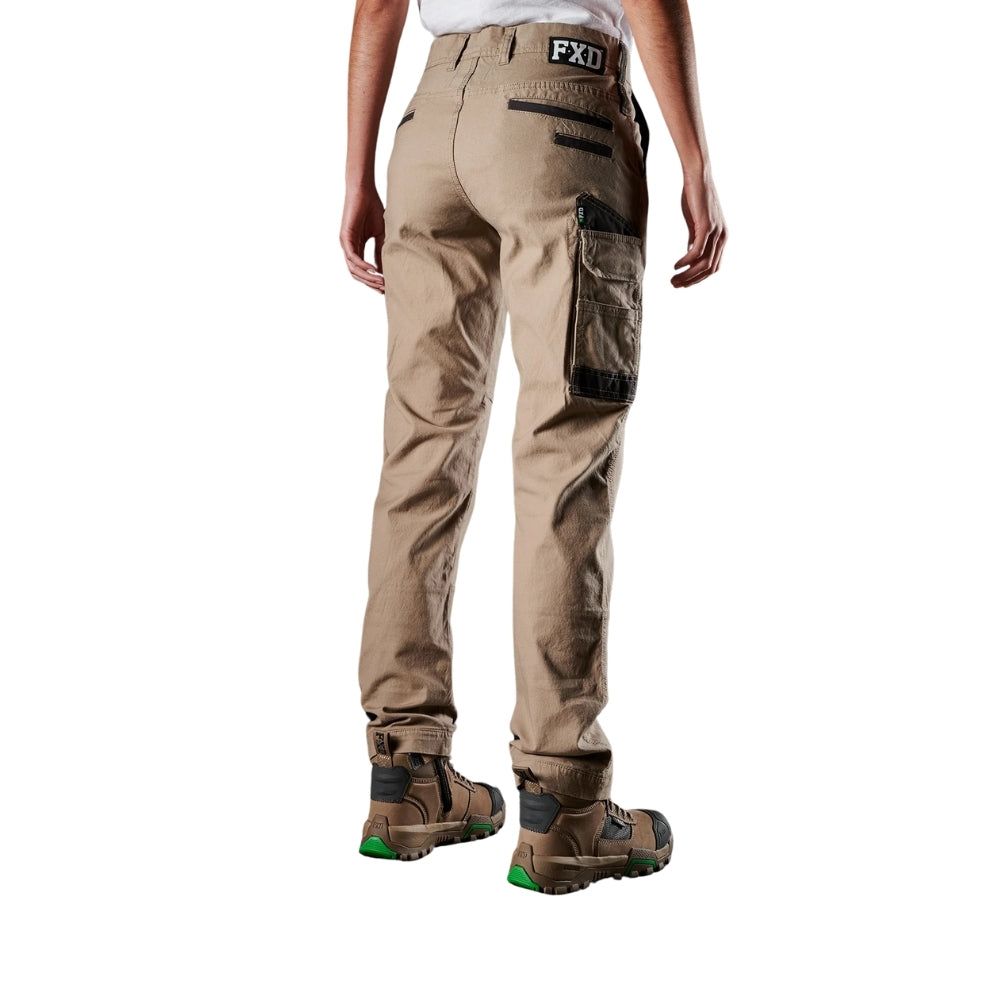 #colour_khaki