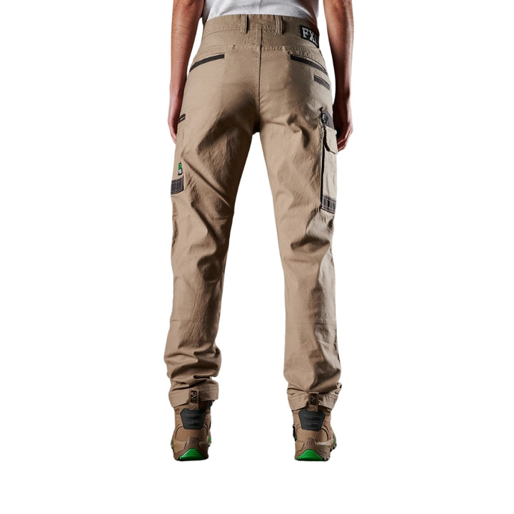 #colour_khaki