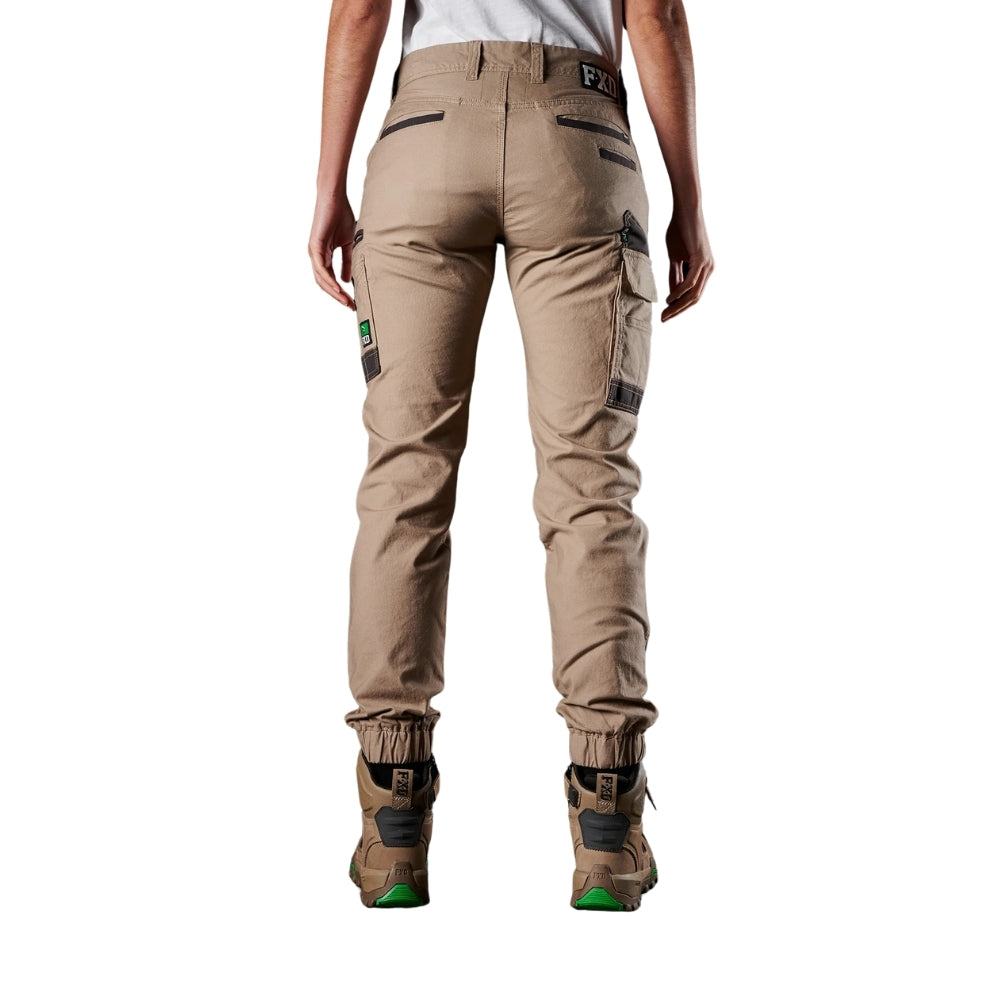 #colour_khaki