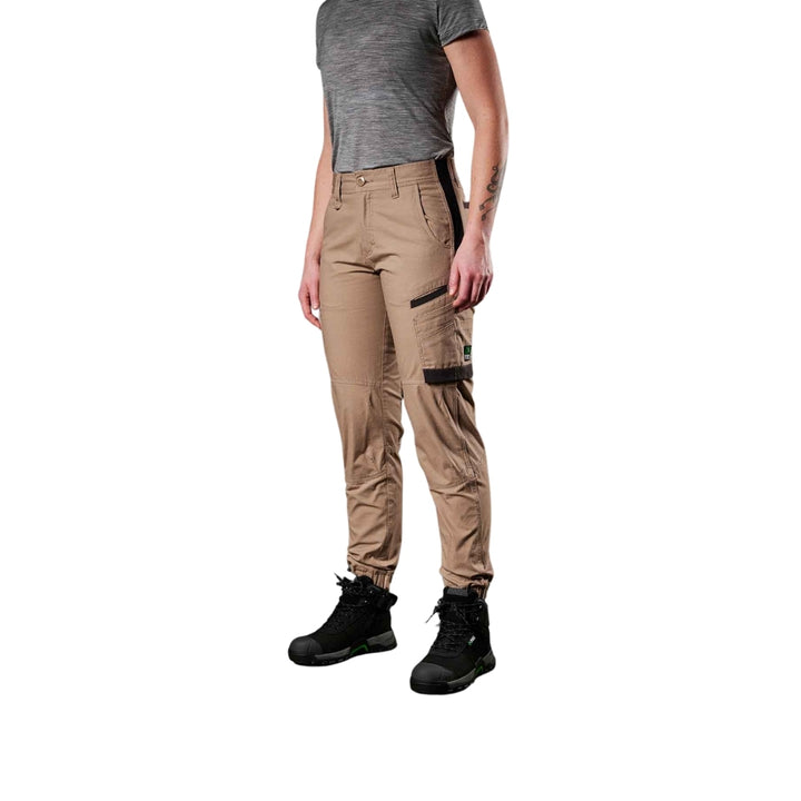 #colour_khaki
