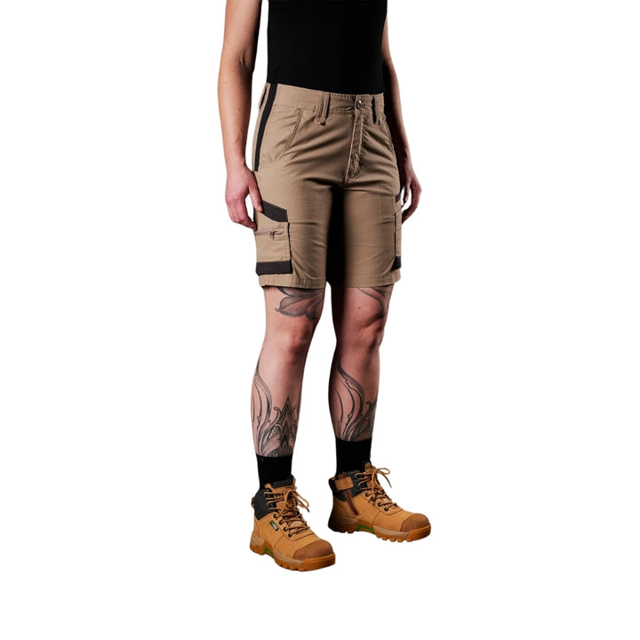 #colour_khaki