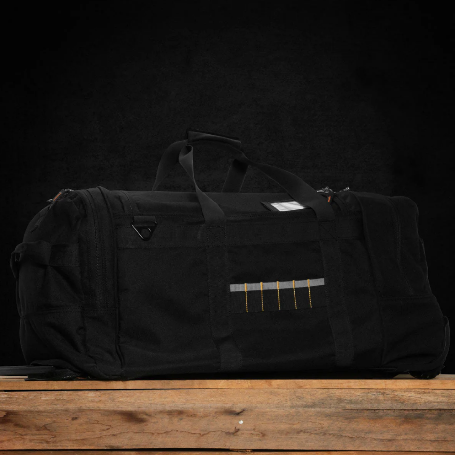 RUGGED XTREMES WHEELED GEAR BAG