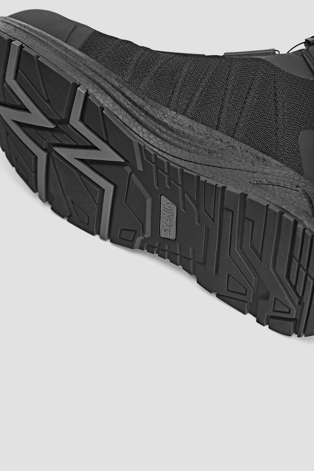 Syzmik Ultralite Freelock Mid Safety Boots