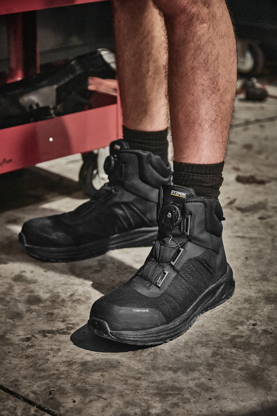 Syzmik Ultralite Freelock Mid Safety Boots