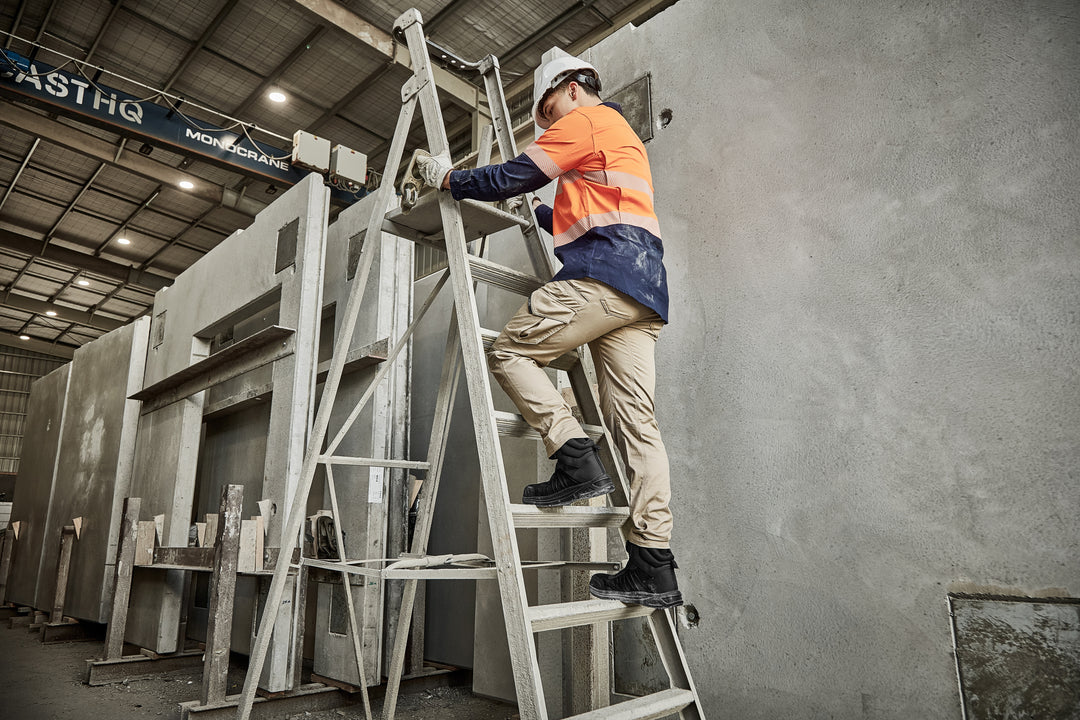 Syzmik Ultralite Freelock Mid Safety Boots