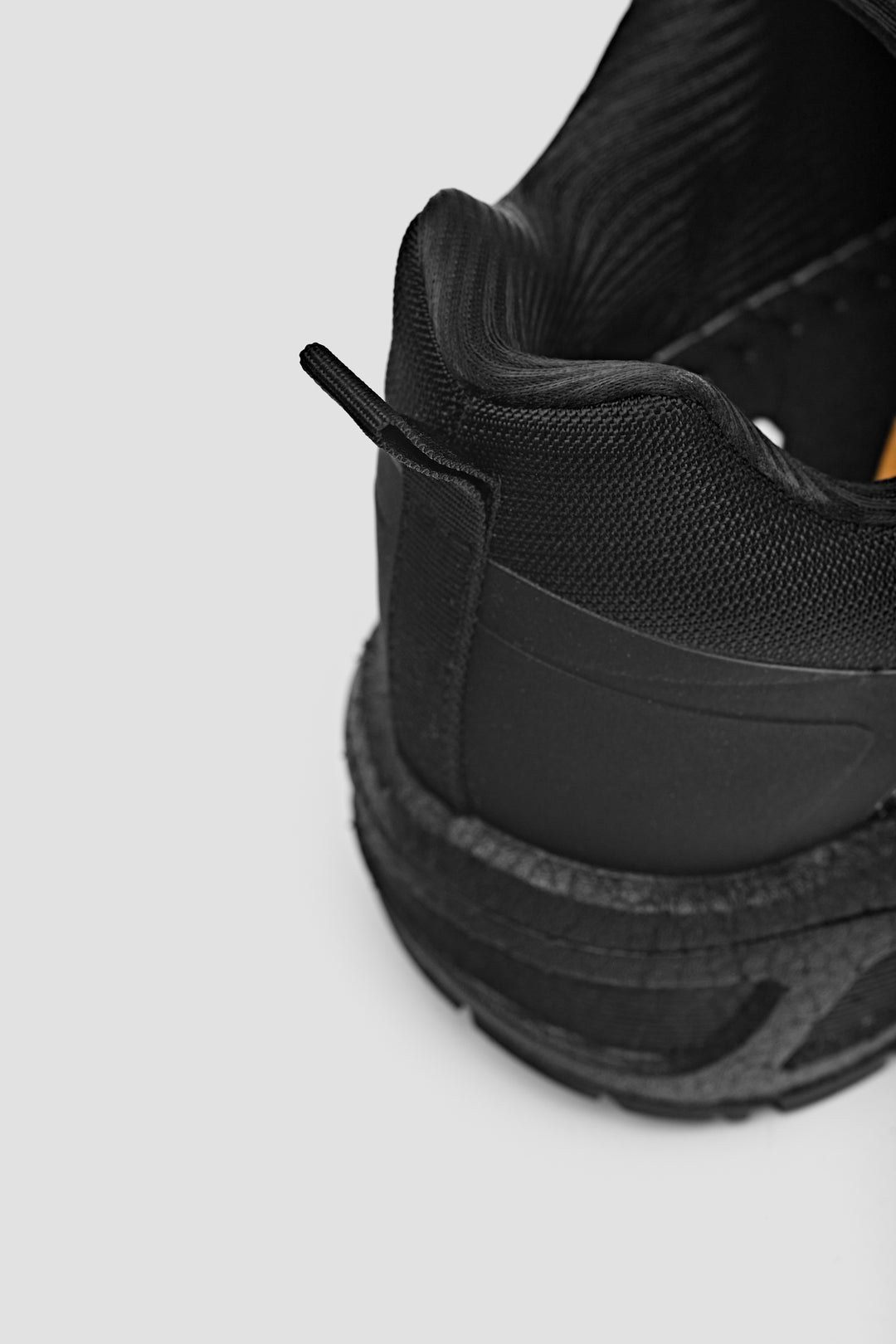Syzmik UltraLite Lo Reflective Safety Shoe