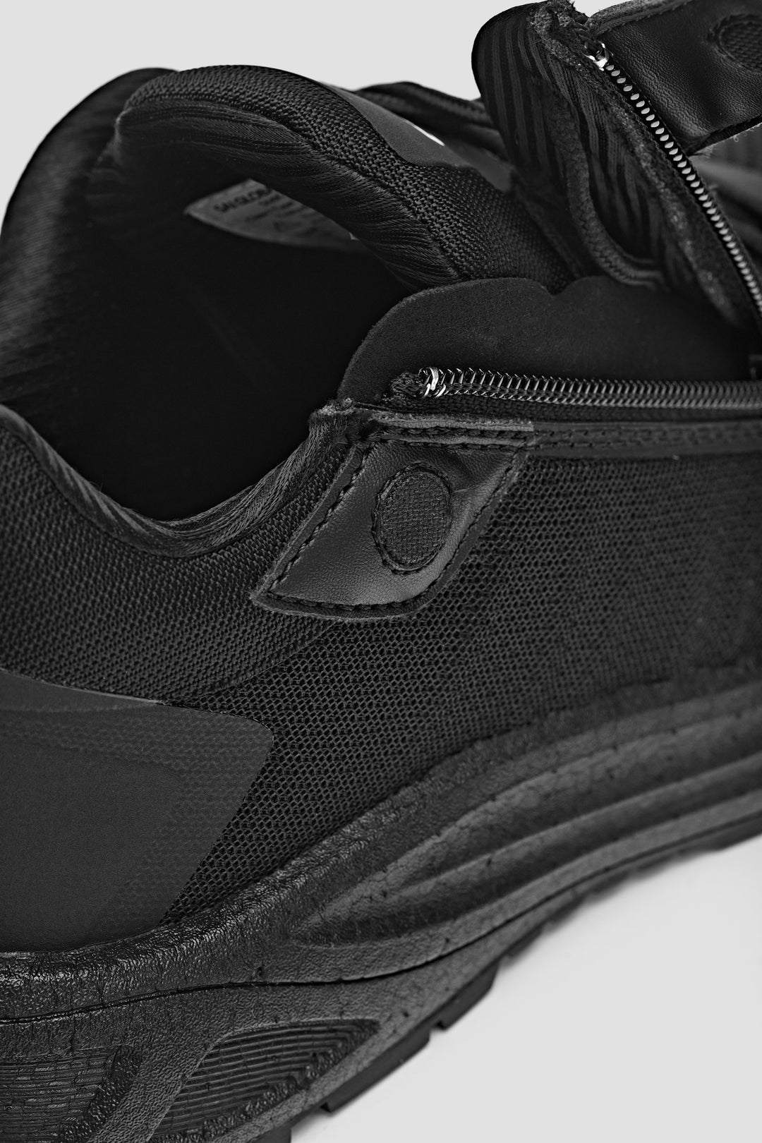 Syzmik Ultralite Lo Zip Safety Shoe